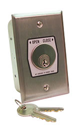 675-00054 (#HBF Keyed Open-Close Momentary, NEMA 1 Flush Mount, Single Gang Box; NEMA 1)